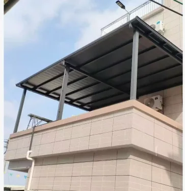 Installed all-aluminium canopy over a roof terrace